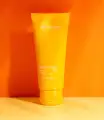 Academie-Mleczko-do-opalania-ciala-SPF-50-03.webp