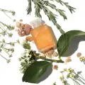 De-Stress-Mind-Bath-and-Shower-Oil-odstresowujacy-umysl-olejek-do-kapieli-aromatherapy-associates-2.webp