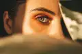 Brązujący żel do twarzy - BRONZ’ESPRESS GEL AUTO-BRONZANT TEINTE VISAGE